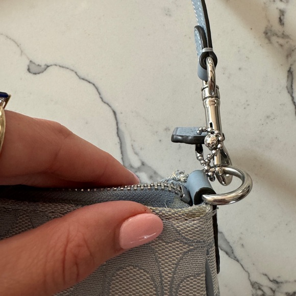 Coach Lonnie Baguette in signature marble blue jacquard - Picture 2 of 7